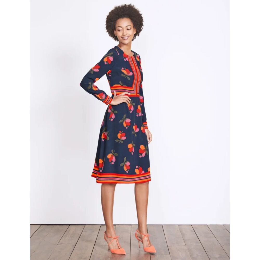VGUC Boden Navy Daisy Dress, US 6R